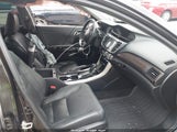 Honda Accord Touring V6 1HGCR3F95HA014512 fotografie