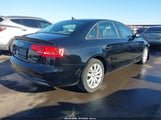 Audi A4 2.0T Premium WAUAFAFLXDA142380 снимка