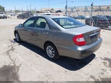 Toyota Camry Le 4T1BE32K03U724046 снимка