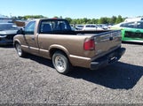 Chevrolet S-10 1GCCS14H438263451 снимка