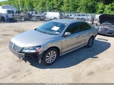 Volkswagen Passat 2.5L S 1VWAP7A38CC053336 снимка