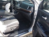 Toyota Highlander Limited Platinum V6 5TDDKRFH5ES025395 fotografie