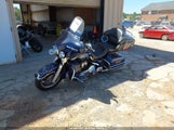 Harley-Davidson Flhtcui Shrine 1HD1FLW1X4Y616864 снимка