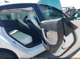 Tesla Model 3 Long Range 5YJ3E1EB9MF072028 fotografie