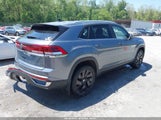 Volkswagen Atlas Cross Sport 2.0T Se W/Technology 1V2HE2CA4RC210597 photo