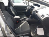 Honda Civic Lx 2HGFB2F55FH525841 fotografie
