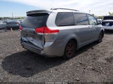 Toyota Sienna Xle V6 8 Passenger 5TDYK3DC8DS359425 снимка