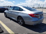 Honda Accord Hybrid Touring 1HGCV3F96NA006636 fotografie
