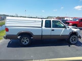 Chevrolet S-10 Ls Fleetside 1GCCS1943W8159558 снимка