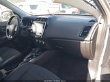 Mitsubishi Outlander Sport 2.0 Es/2.0 Le/2.0 Ralliart/2.0 S/2.0 Se/2.0 Trail Edition JA4ARUAU6TU003771 fotografie