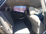 Toyota Prius Two JTDKN3DU4E1744744 fotografie