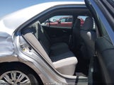 Toyota Camry Le 4T4BF1FK7CR247049 снимка