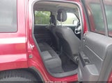 Jeep Patriot Latitude 1C4NJRFB7FD425748 снимка