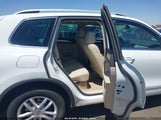 Volkswagen Touareg Tdi Executive/Tdi Lux/Tdi Sport W/Technology WVGEP9BP1GD005707 снимка
