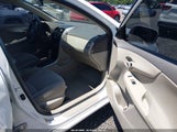 Toyota Corolla Le 2T1BU40E89C158749 fotografie