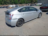 Toyota Prius Three JTDKN3DU7C5444184 photo