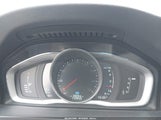 Volvo V60 Cross Country T5 YV4612HK9G1009029 снимка
