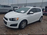 Chevrolet Sonic Lt Auto 1G1JC6SH1F4177913 снимка