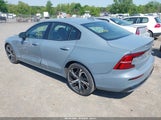 Volvo S60 B5 Plus Dark Theme 7JRL12TL8RG298069 снимка