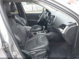 Jeep Cherokee Latitude Plus 4X4 1C4PJMLX4JD530283 снимка