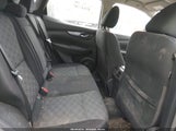 Nissan Rogue Sport Sv JN1BJ1CR9HW128982 fotografie