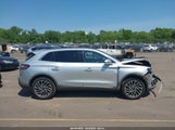 Lincoln Nautilus Reserve 2LMPJ8L93KBL32052 снимка