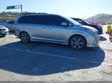 Toyota Sienna Se 8 Passenger 5TDXZ3DC0HS871421 photo