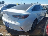 Hyundai Sonata Hybrid Limited KMHE34L39KA092390 photo
