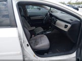 Toyota Corolla Le 5YFBURHE0GP547125 снимка