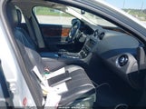 Jaguar Xj SAJWJ2GD9E8V65725 photo