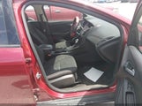 Ford Focus Se 1FADP3F23FL227302 fotografie