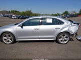 Volkswagen Passat 2.0L Tdi Se 1VWBV7A31FC091313 снимка