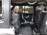 Jeep Wrangler Unlimited Rubicon 1C4BJWFG8GL146510 fotografie