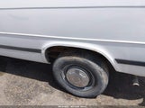 Chevrolet G30 1GAFG35K8PF334262 снимка