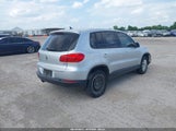 Volkswagen Tiguan Limited 2.0T WVGAV7AX7JK004803 снимка