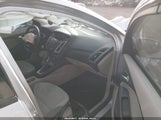 Ford Focus Se 1FADP3F27EL363561 photo