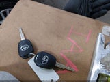 Toyota Rav4 Le JTMBFREV9JJ255032 снимка