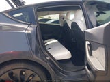 Tesla Model Y Performance Dual Motor All-Wheel Drive 7SAYGDEF2NF573786 fotografie