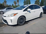 Toyota Prius Two JTDKN3DU4C5440898 fotografie