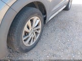 Hyundai Tucson Se Plus KM8J33A44HU417152 снимка