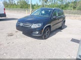 Volkswagen Tiguan 2.0T Sport WVGTV7AX9HK015465 fotografie