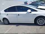 Toyota Prius Four JTDKN3DU0F1910758 снимка