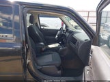 Jeep Patriot Latitude 1C4NJPFA3DD205497 снимка