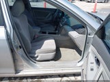Toyota Camry Le 4T4BF3EK0AR050377 снимка