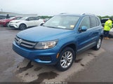 Volkswagen Tiguan 2.0T Wolfsburg Edition WVGSV7AX2HW507498 fotografie