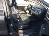 Mitsubishi Outlander Se 2.5 S-Awc/Se Black Edition S-Awc/Se Black Edition W/Pano Roof S-Awc/Se Ralliart S-Awc JA4J4VA8XRZ076273 photo