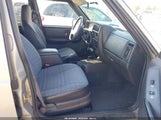 Jeep Cherokee Sport 1J4FF48SX1L572189 снимка