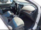 Hyundai Santa Fe Sport 2.4L 5NMZT3LB8JH053009 снимка