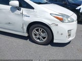 Toyota Prius Two JTDKN3DU0B5315170 photo