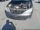 Toyota Camry Le 4T1BE32K56U727156 снимка